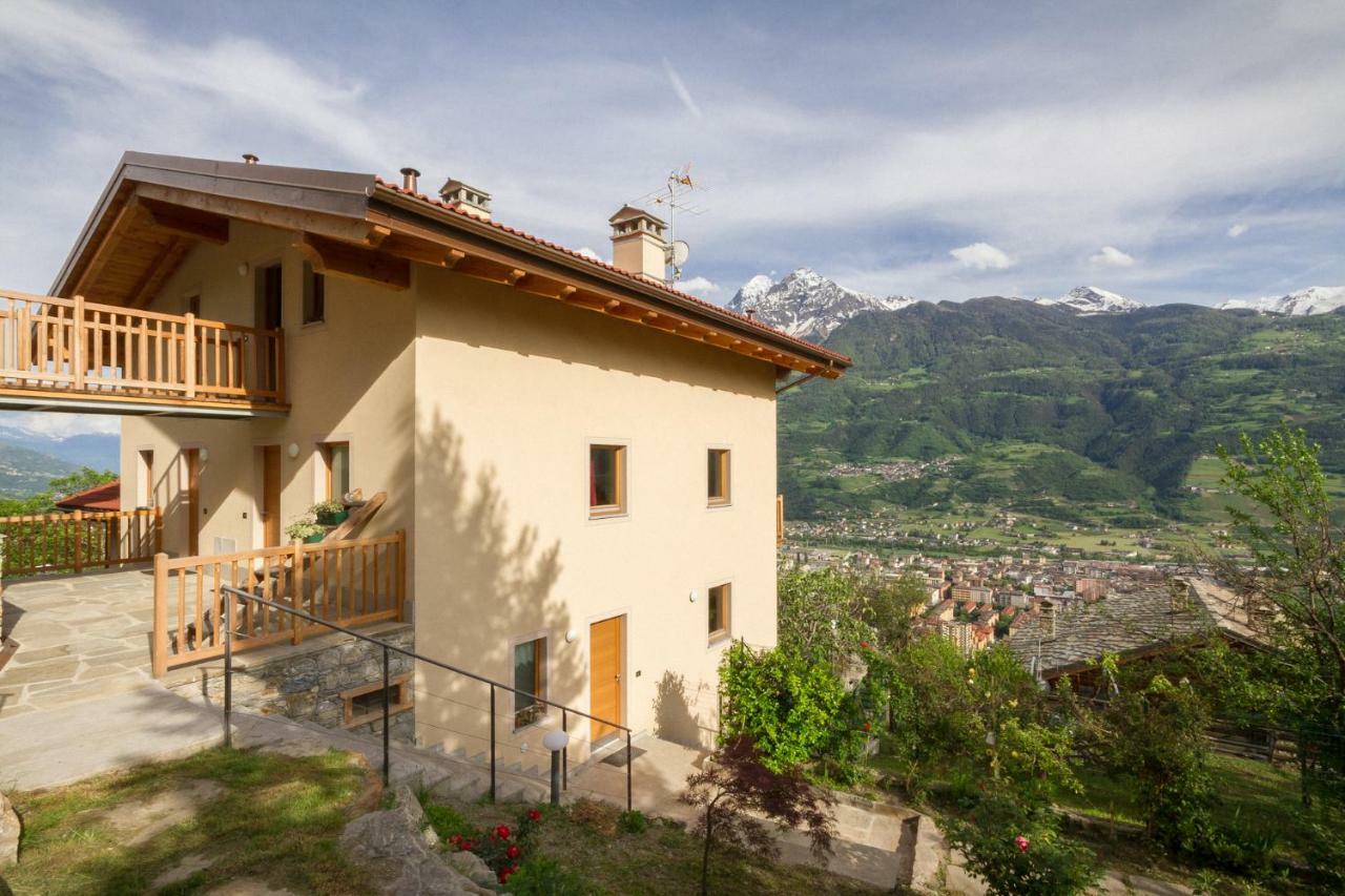 Apartamento La Casa Di Alfredo E Virginia Aosta Exterior foto